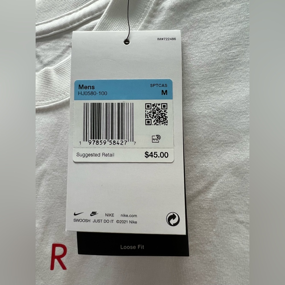Nike -  Men’s - NWT- Medium  White Short Sleeve Crewneck with Red AIR Graphic - Picture 4 of 10